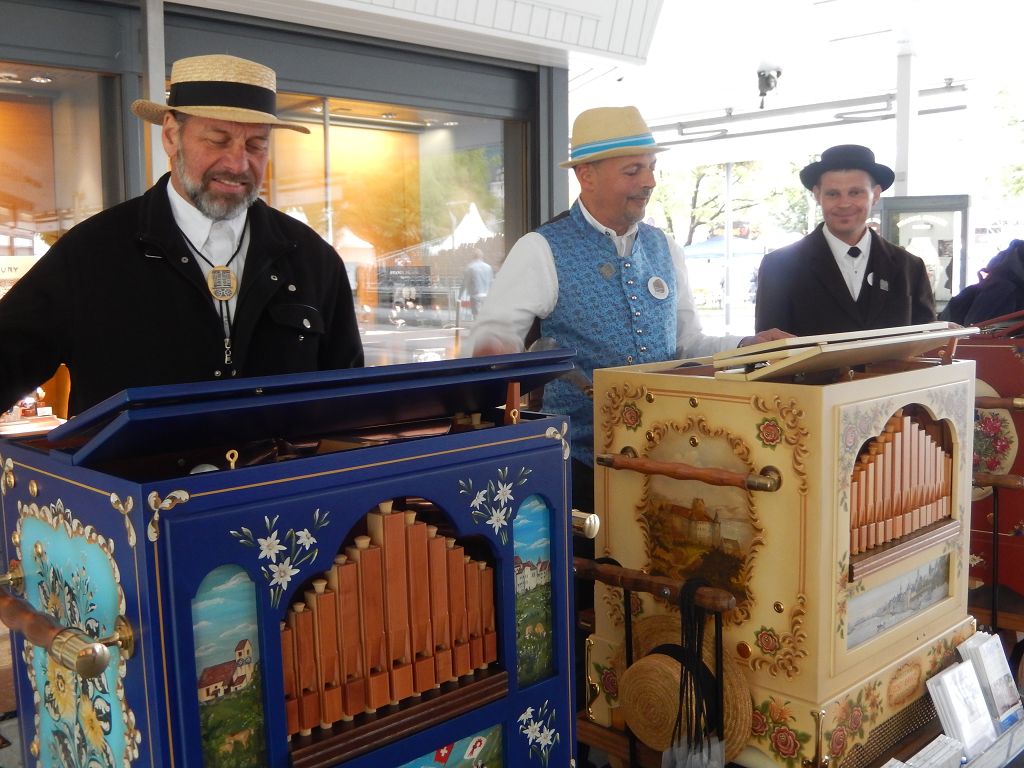 Drehorgel Unspunnenfest Interlaken Rafael Engeser, Schweizer Brauchtum